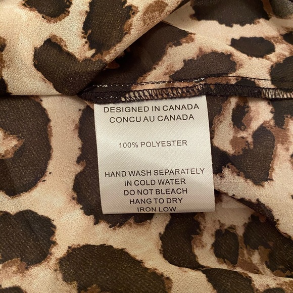 2 for $15 💥 Sheer Leopard Tank Top 🐆 - Picture 6 of 8